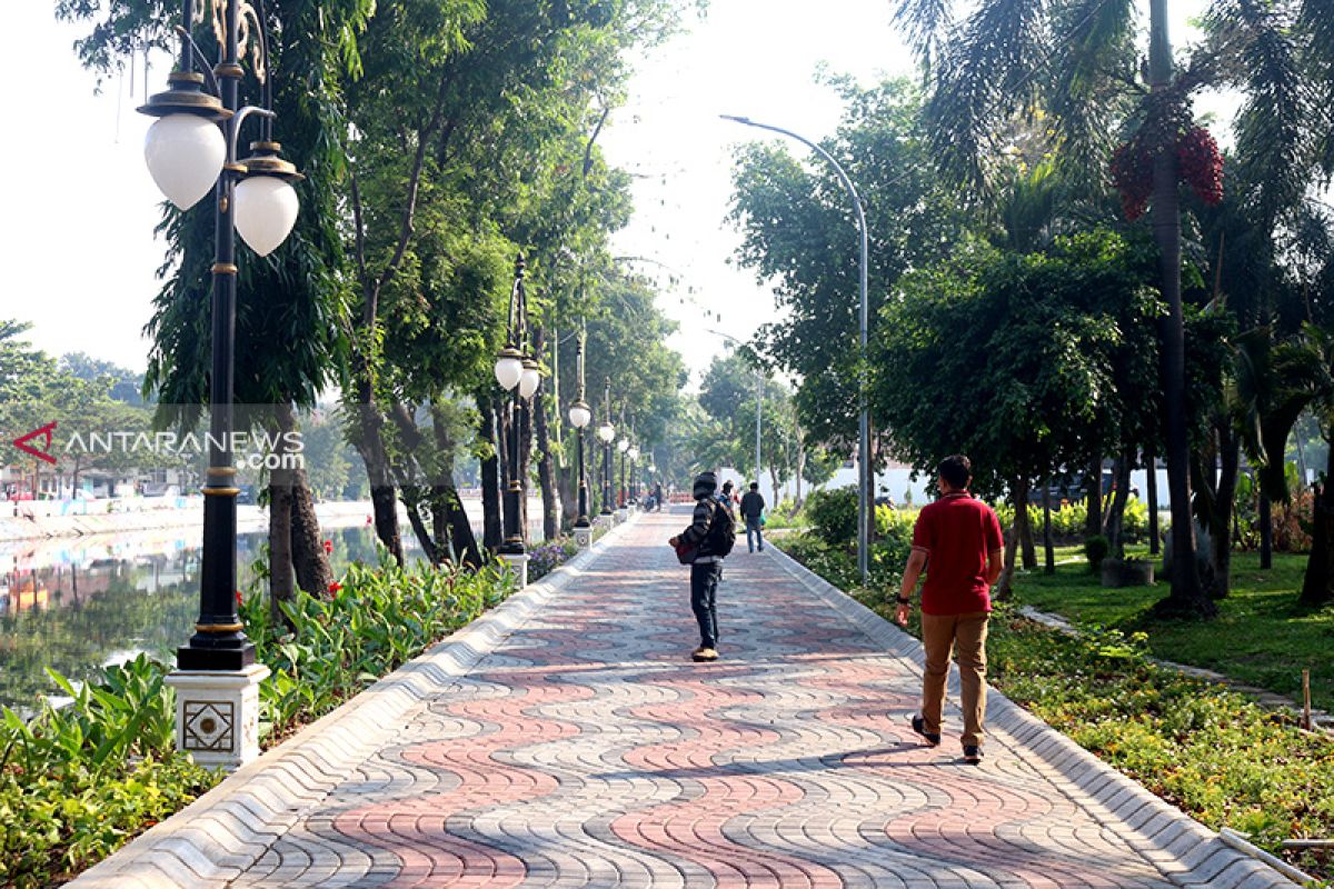 Taman Ngagel Surabaya bakal didominasi bunga warna kuning