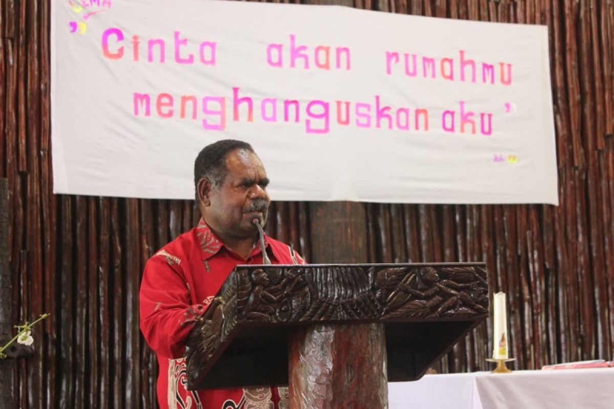 Bupati Asmat resmikan gereja di Kampung Sauti