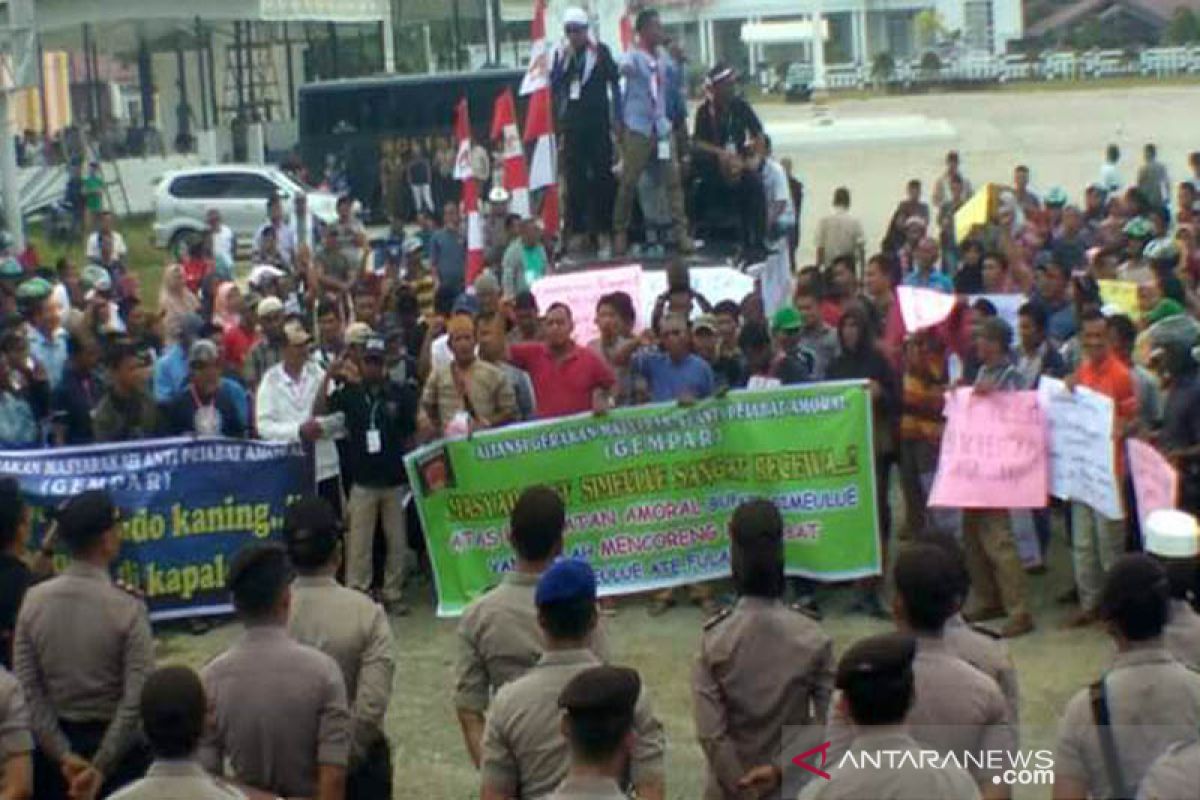 Masyarakat Simeulue keluarkan petisi terkait video mesum pejabat
