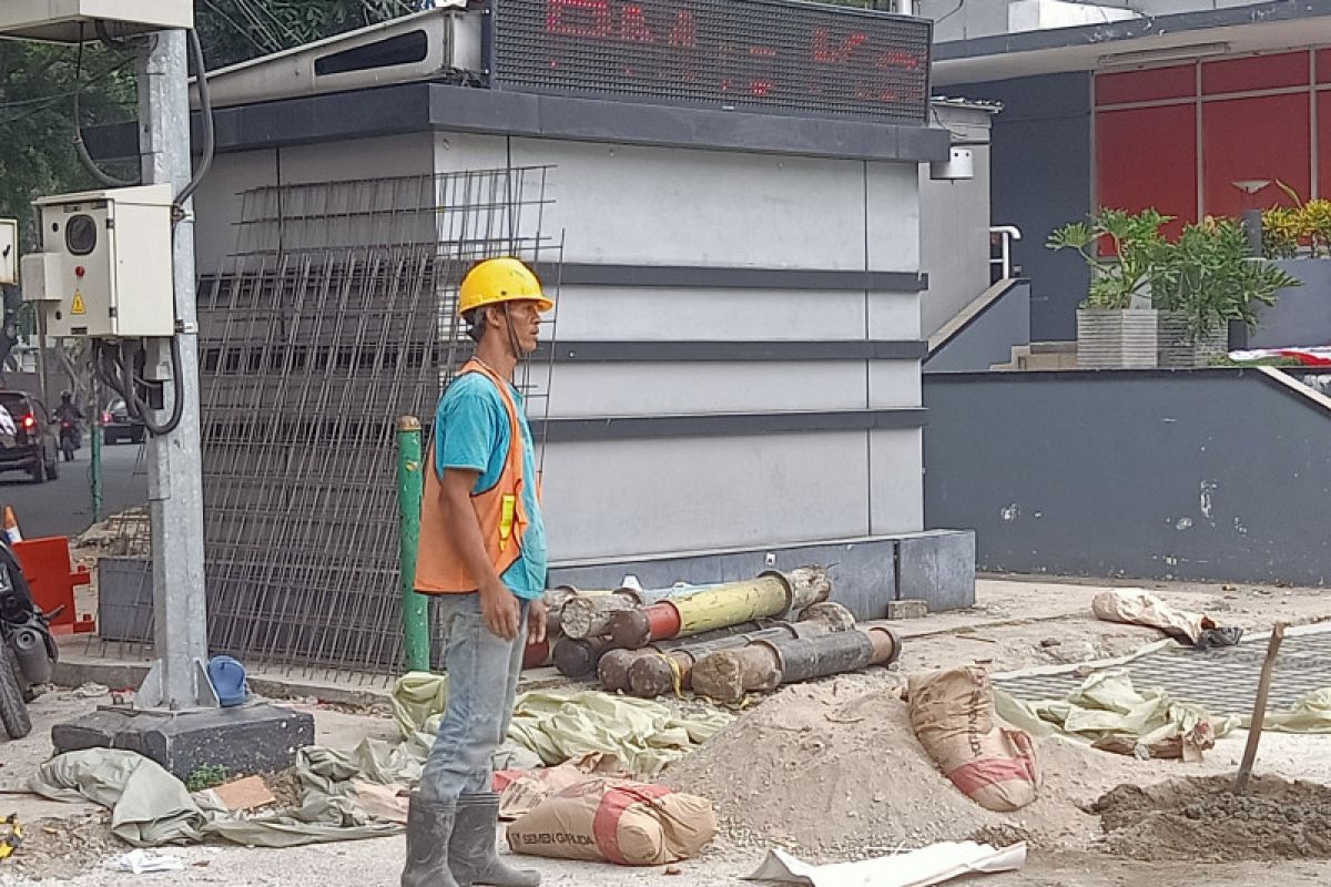 Senin siang, partikel udara Jalan MH Thamrin Jakarta berstatus sedang