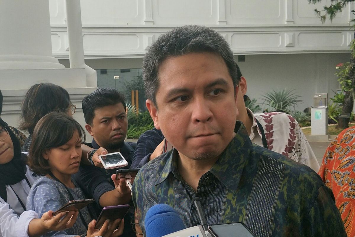 Grab ucapkan selamat pada mantan CEO Gojek Nadiem Makarim