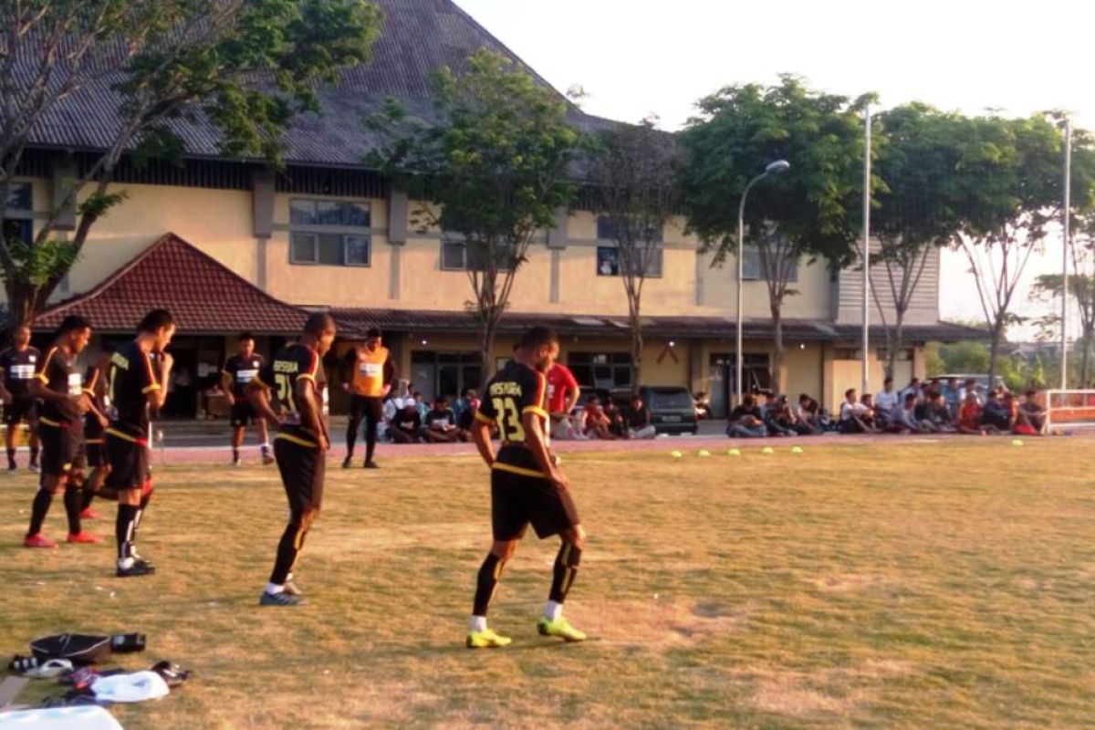 Persipura Jayapura siap ladeni Persebaya Jumat