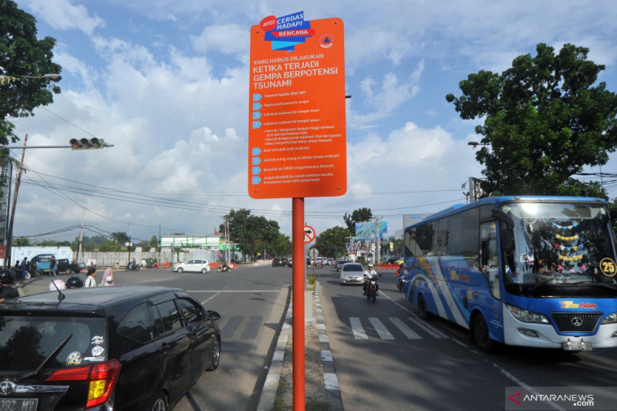 Padang perlu tingkatkan mitigasi agar siap hadapi gempa, kata pakar