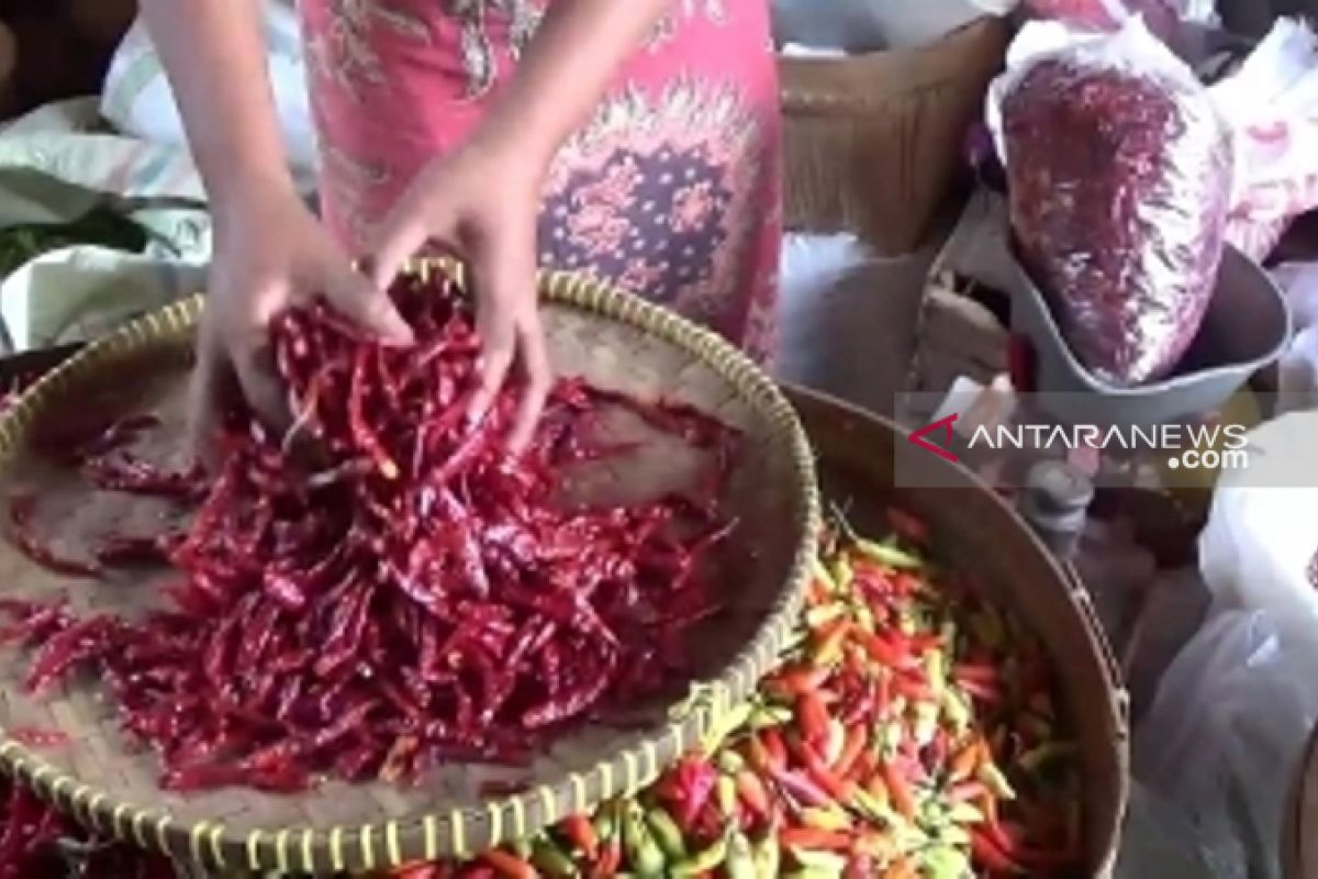 Harga cabai rawit merah di Madiun masih mahal