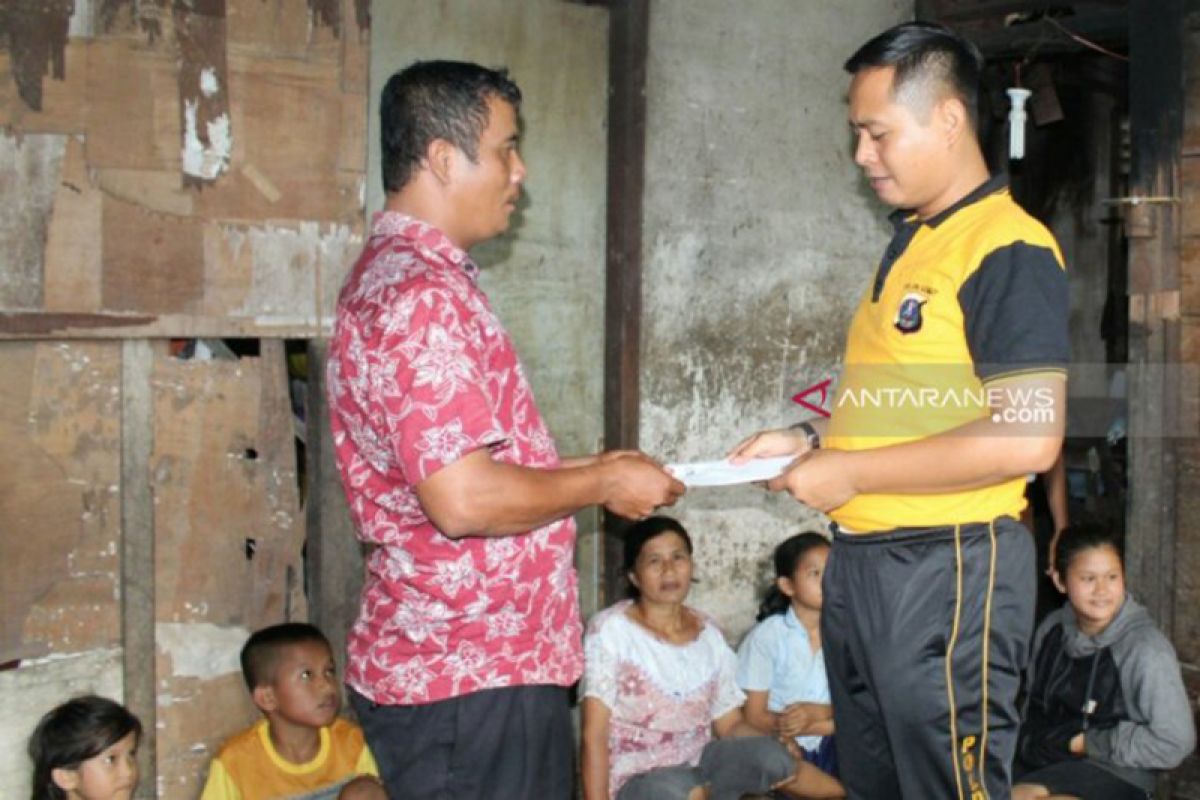 Kapolres bantu Anaria, siswi kurang mampu yang ijazahnya sempat ditahan pihak sekolah