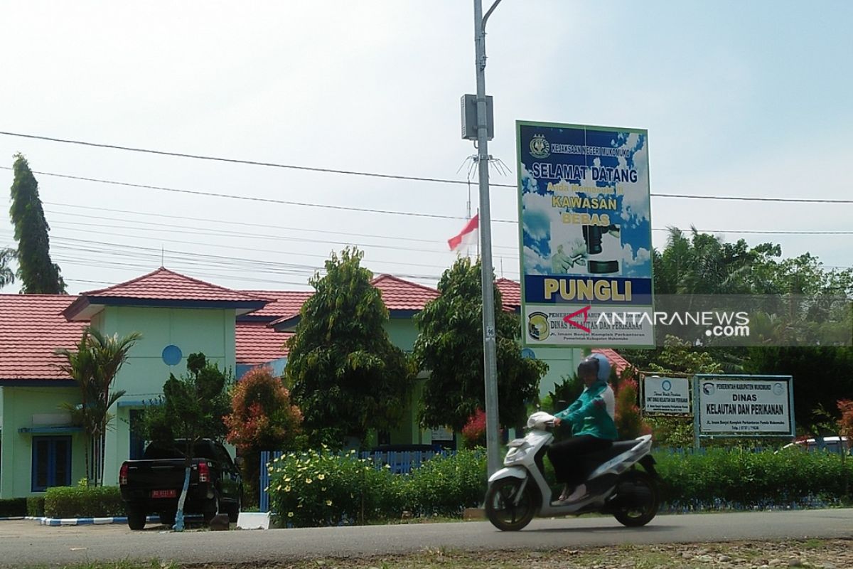 Koperasi di Mukomuko dapat bantuan mesin pembuatan abon