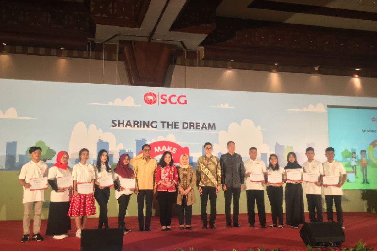 Sepuluh anak Indonesia berprestasi diundang ke simposium ASEAN di Thailand