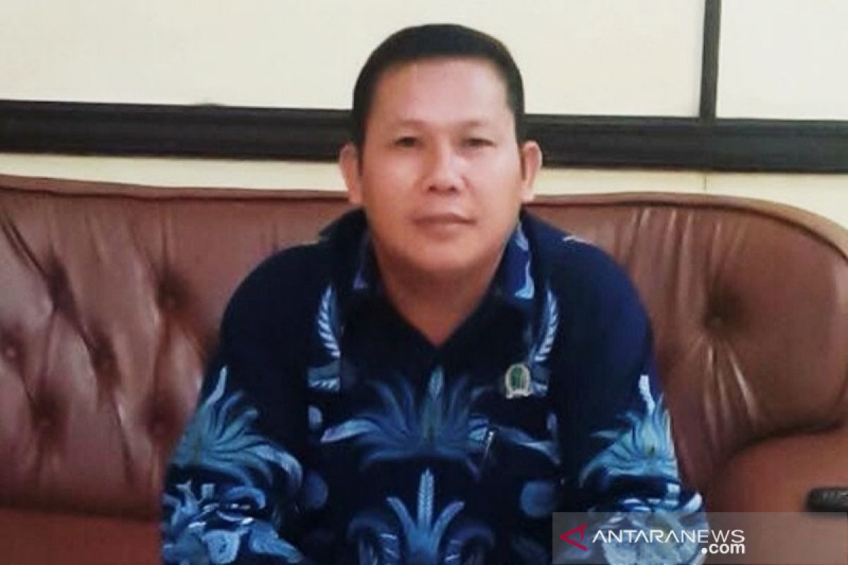 Legislator Barito Timur ingatkan transparansi pengelolaan dana BOS