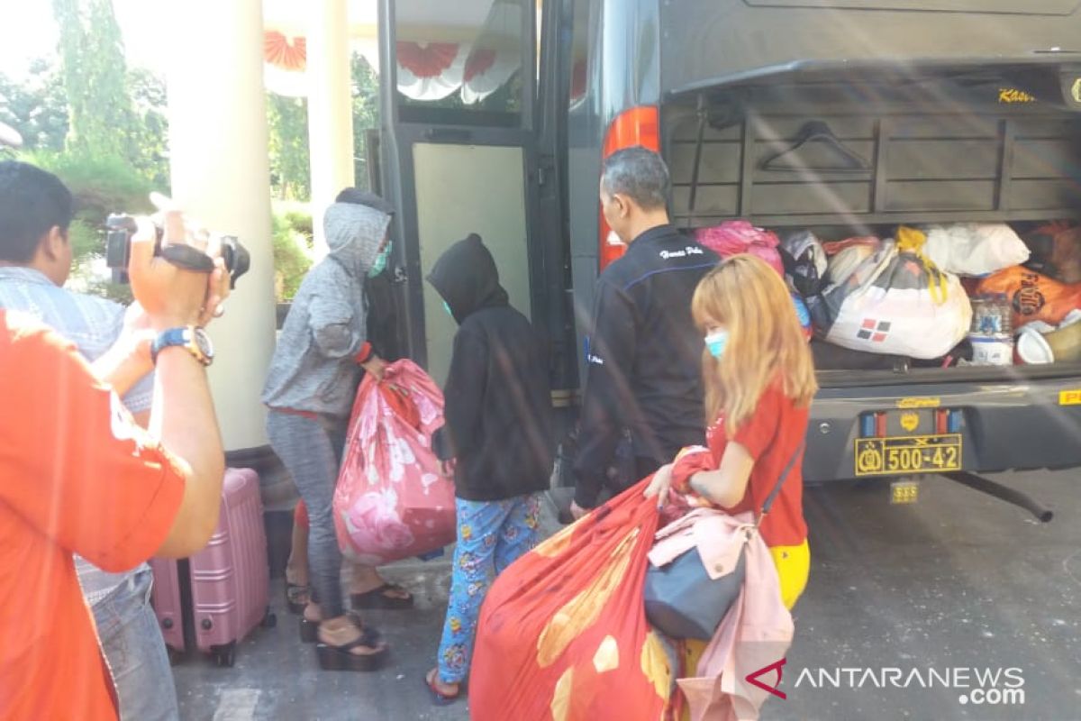 12 wanita korban perdagangan orang  dibawa ke Surabaya