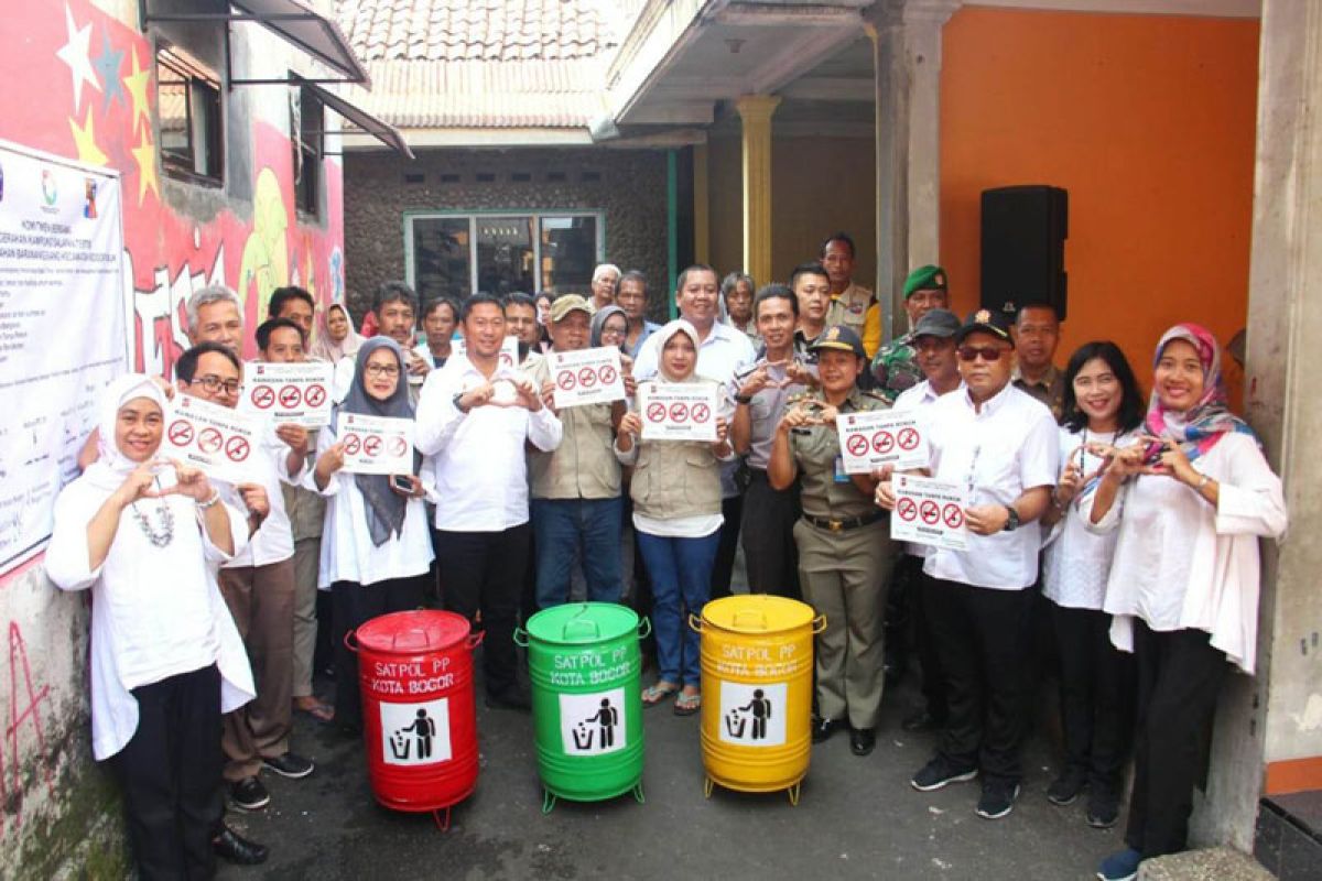 Gelang tertib Satpol PP Kota Bogor