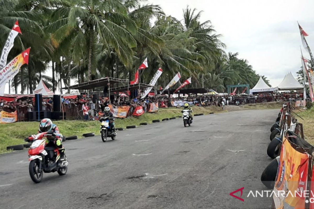 Sukses! Honda One Make Race Seri Sulawesi Utara