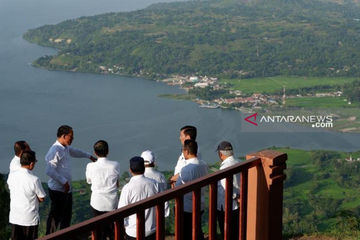 Danau Toba menuju destinasi wisata kelas dunia