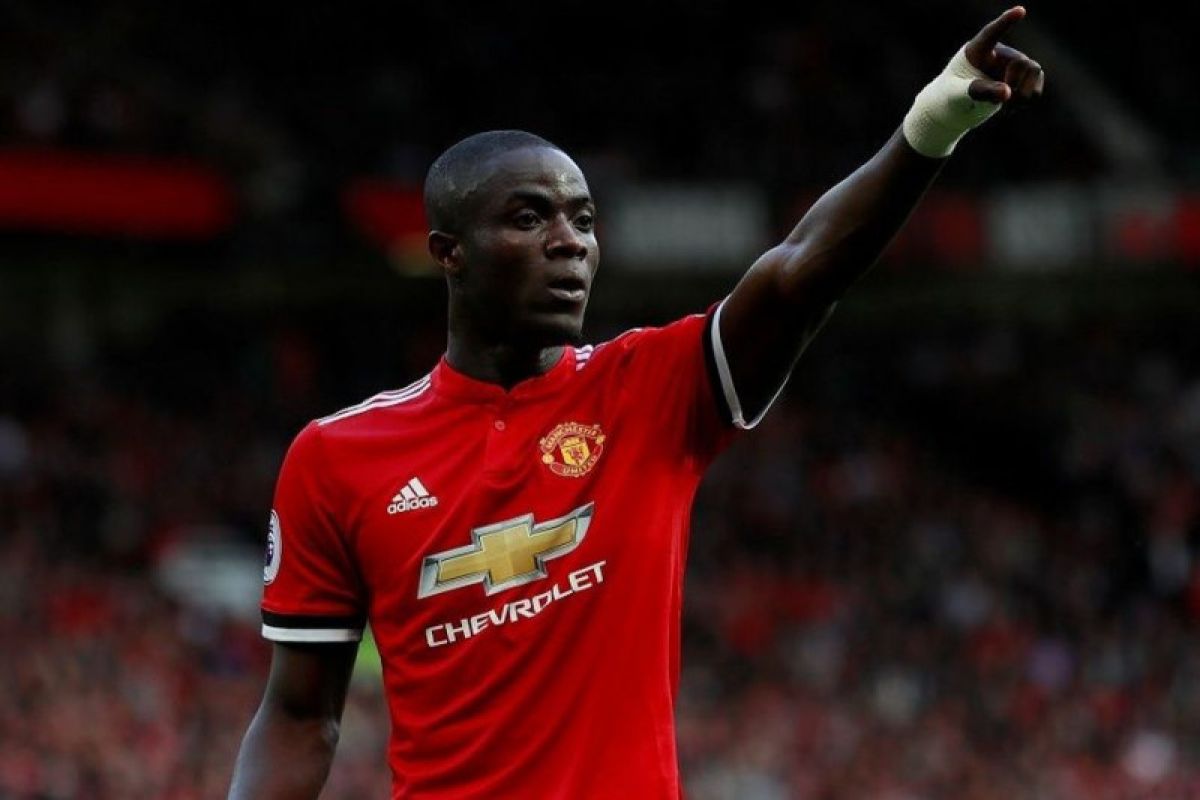 Bailly absen lima bulan bela MU