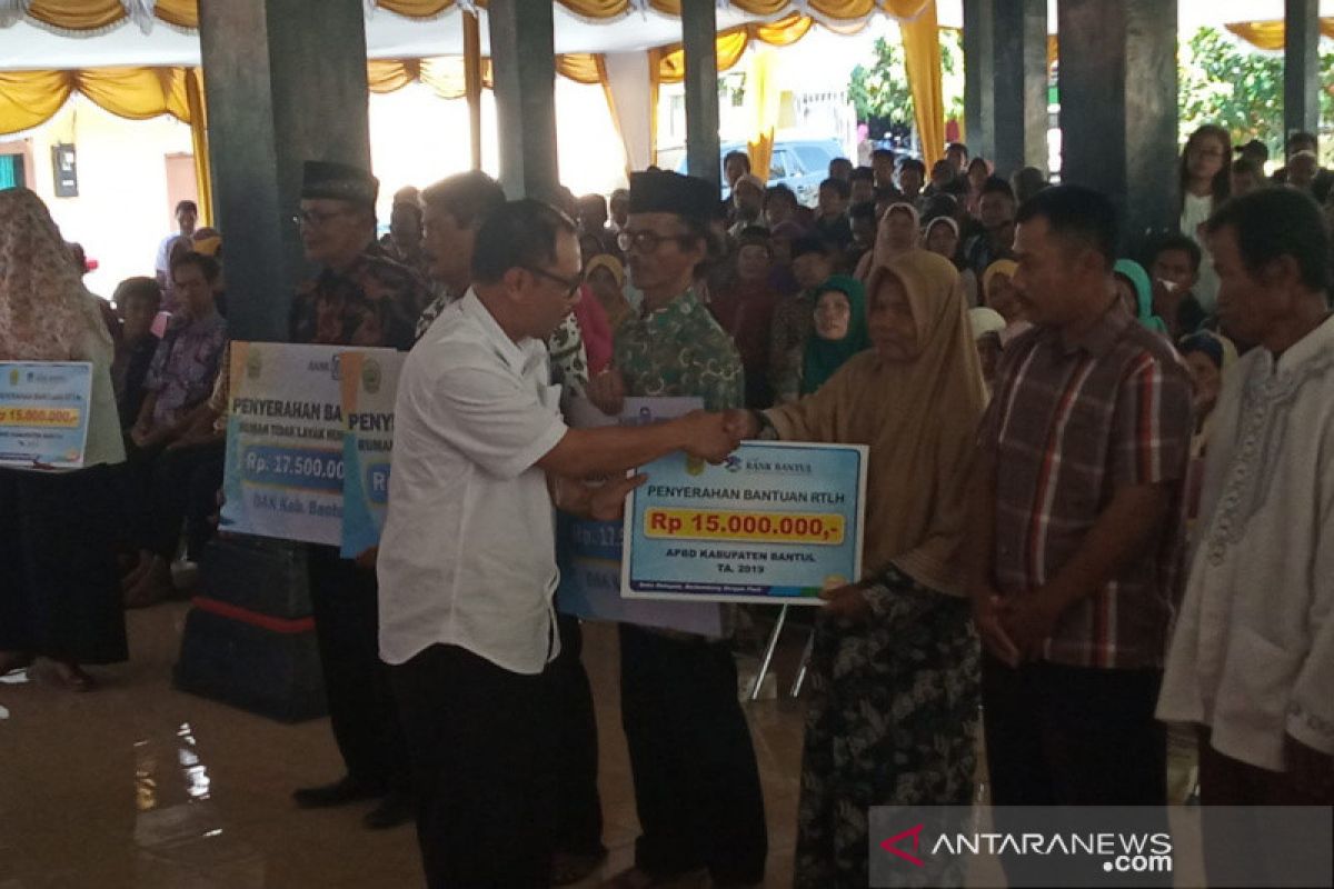 Bantul tingkatkan kualitas ratusan rumah tak layak huni