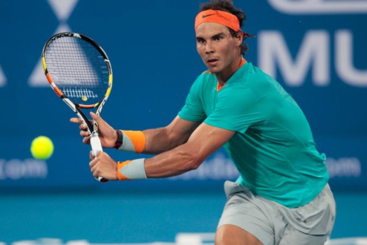 Rafael Nadal atasi kekalahan set pembuka untuk maju ke semifinal Montreal