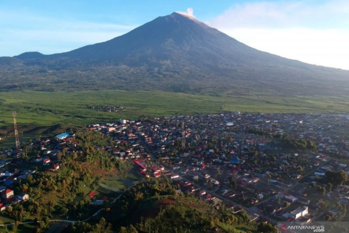 Pascaerupsi, status Gunung Kerinci tetap waspada