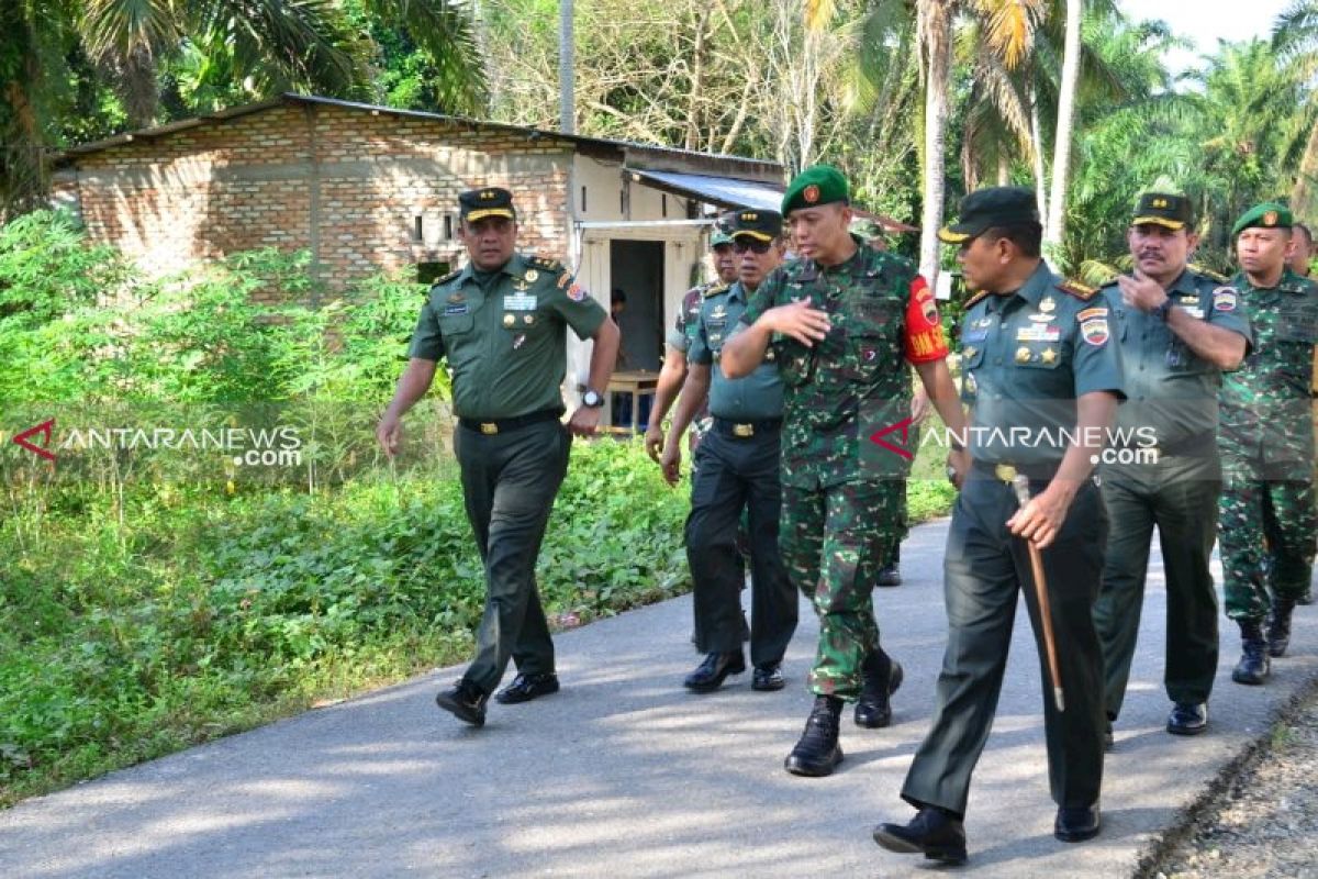 TNI bersama rakyat kunci keberhasilan program TMMD