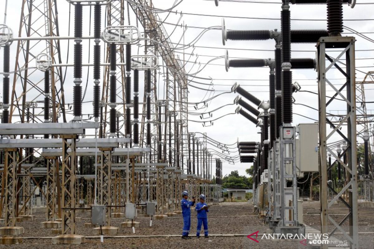 Seharian ribuan pelanggan PLN Karawang terkena dampak padam listrik
