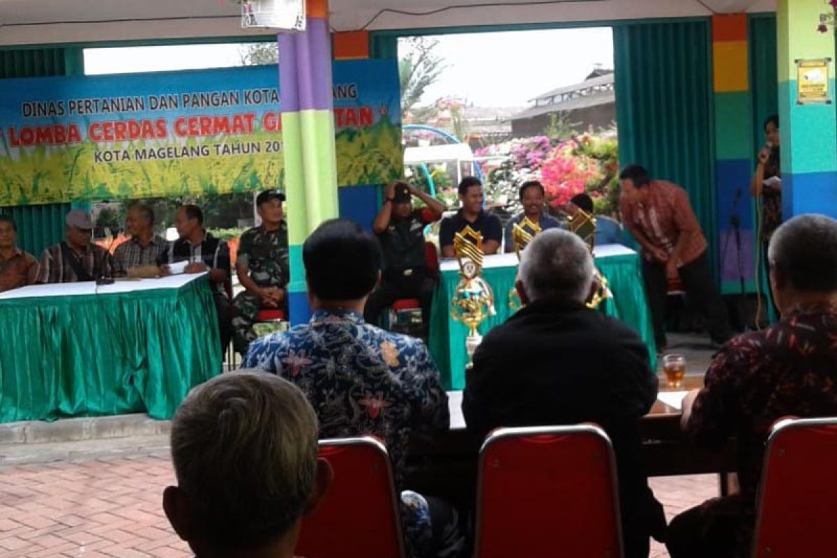 Tingkatkan taraf hidup, Magelang intensif tingkatkan petani andal