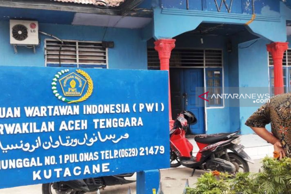 Kantor PWI Aceh Tenggara diduga berusaha dibakar  OTK