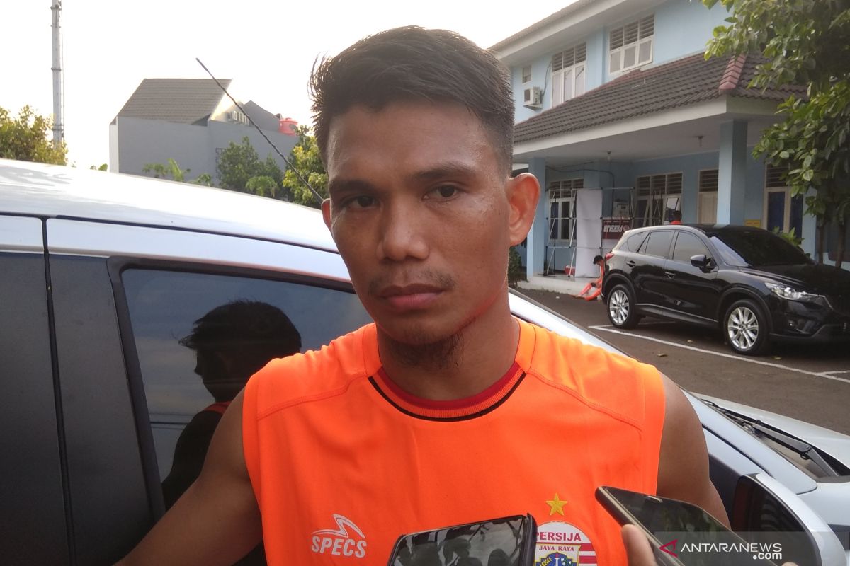 Sandi Sute: Kesolidan lini tengah penting untuk taklukkan Arema