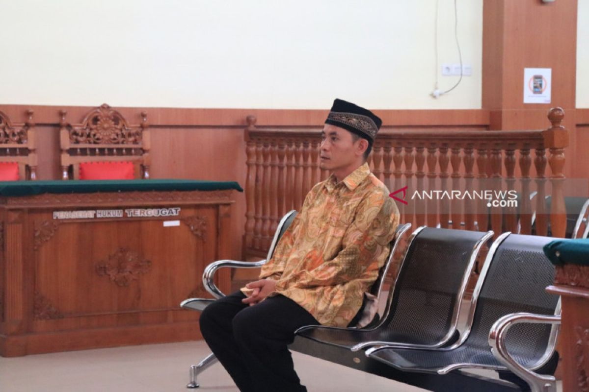 Terdakwa pembunuhan satu keluarga ajukan banding