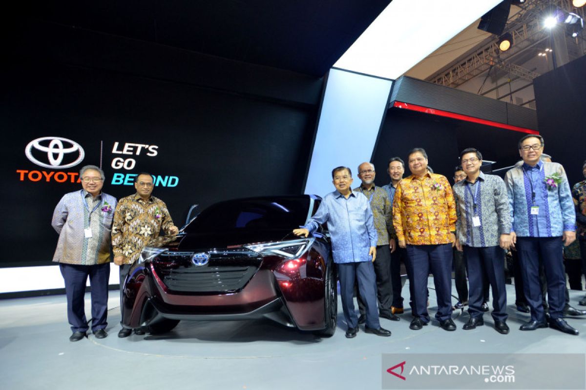 Toyota Indonesia bersiap produksi mobil hibrid