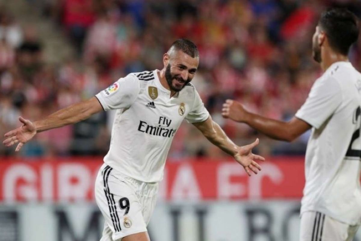 Benzema hatrik di laga bersahabatan pramusim