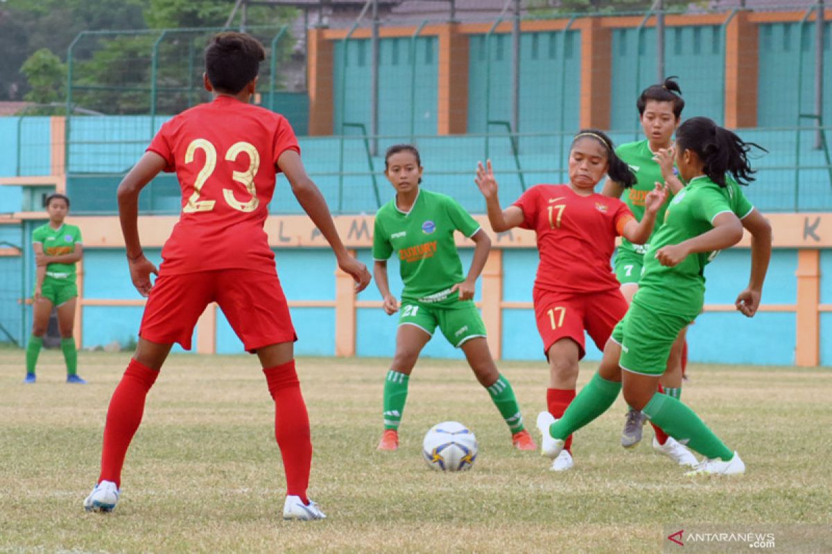 Matangkan persiapan piala AFF, Timnas putri uji coba di Thailand