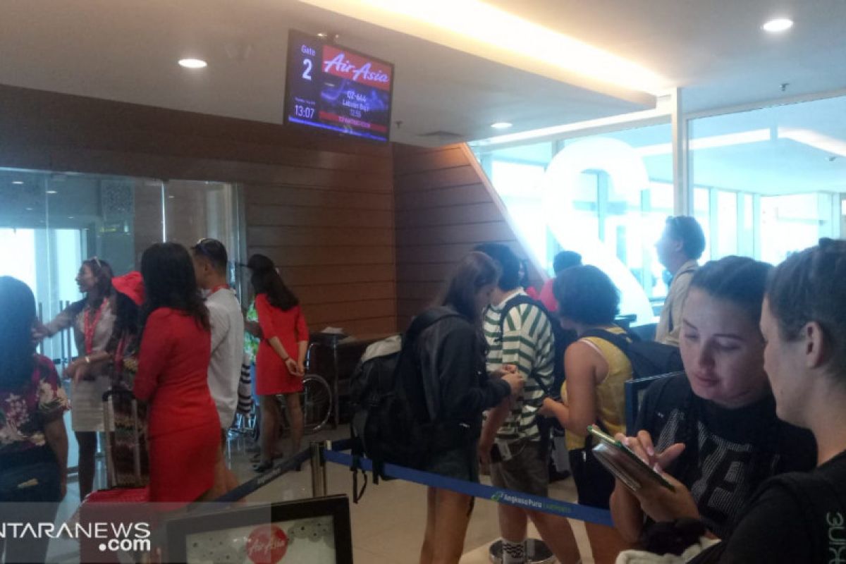 Pemkab Manggarai Barat apresiasi Air Asia resmi buka rute  Labuan Bajo