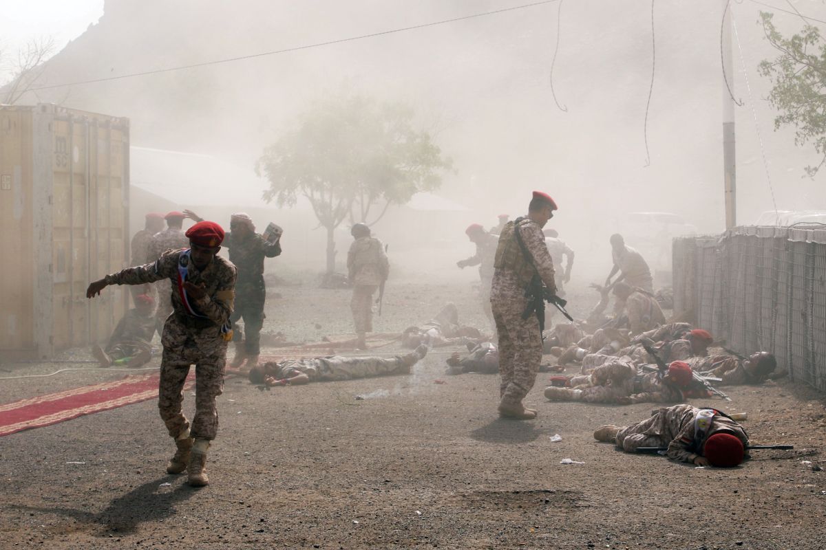 Gerilyawan Al-Houthi serang parade militer, 25 tewas di Aden, Yaman