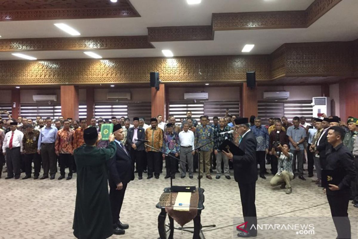 Plt Gubernur Aceh Lantik Taqwallah Sebagai Sekda