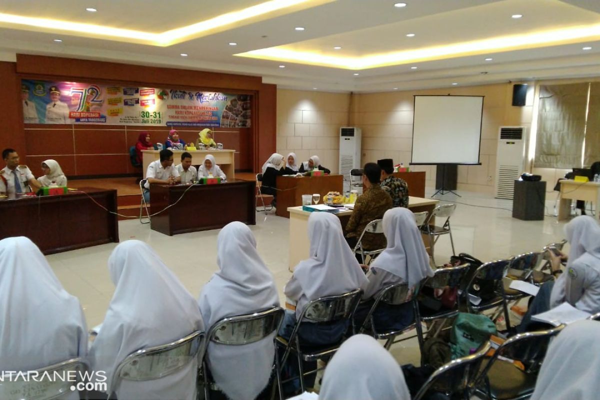 Pelajar SMA/SMK se-Kota Tangerang adu wawasan perkoperasian
