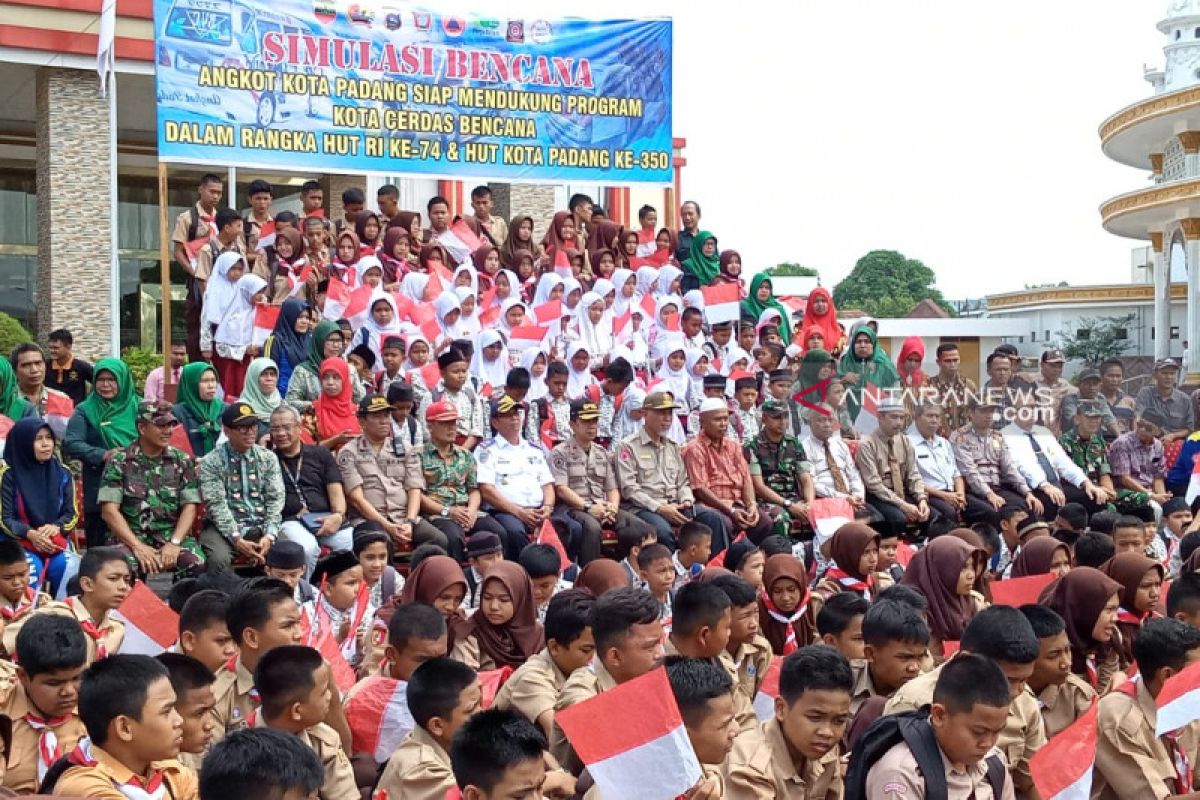 Wali Kota Padang apresiasi kegiatan simulasi gempa dan tsunami