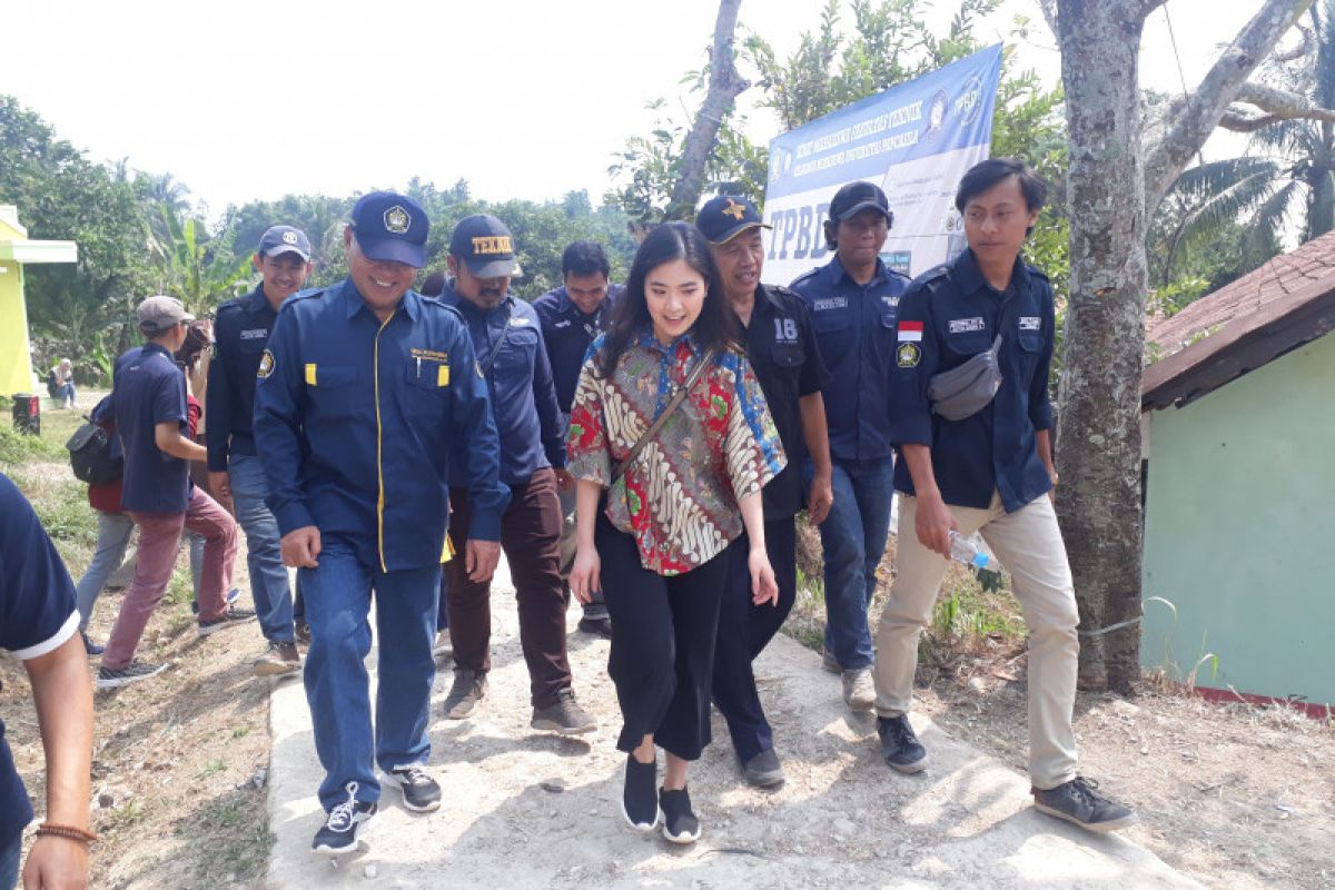 Tiga tahun mahasiswa Universitas Pancasila mengabdi bangun desa di Bogor