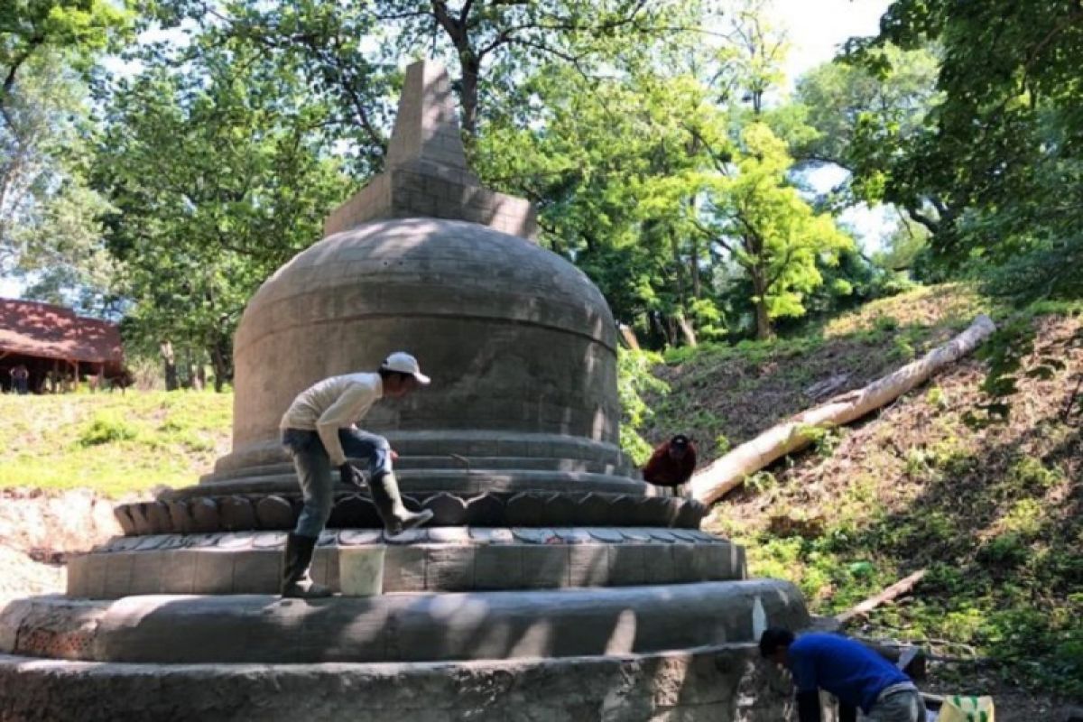 Replika Stupa candi Borobudur diresmikan di Ukraina