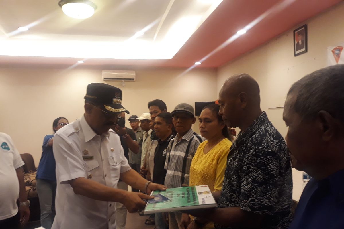 186 KK di Ambon terima program bantuan rumah swadaya 2019