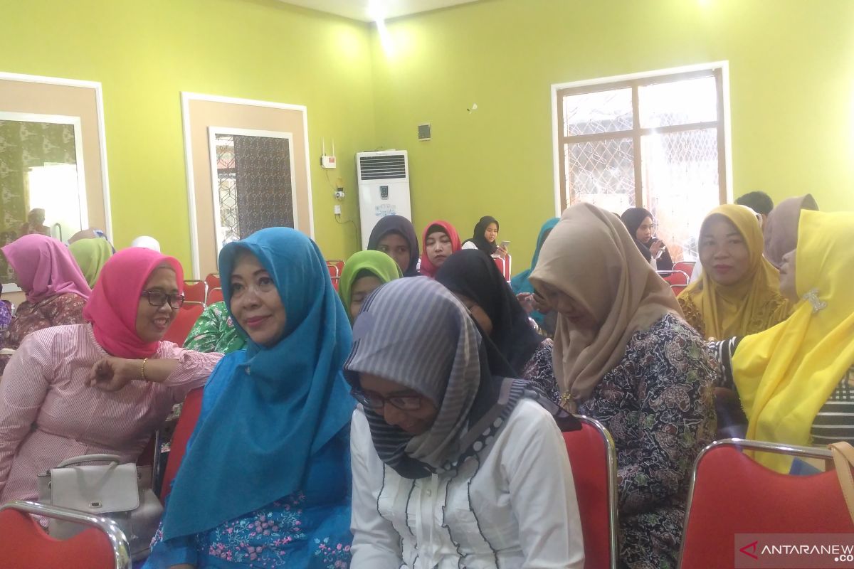 Lindungi perempuan dan anak, Pemkot Jambi latih pendamping kasus KDRT