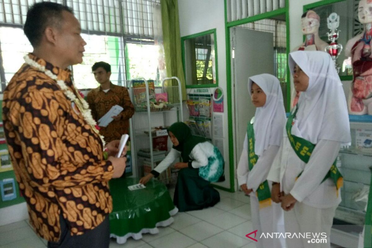 Miliki 40 persen anak didik kurang mampu MIN 9 melaju ketingkat nasional