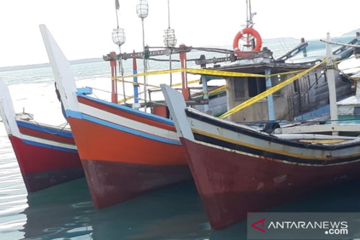 Satpolair amankan tiga kapal trawl di perairan Pongok Bangka