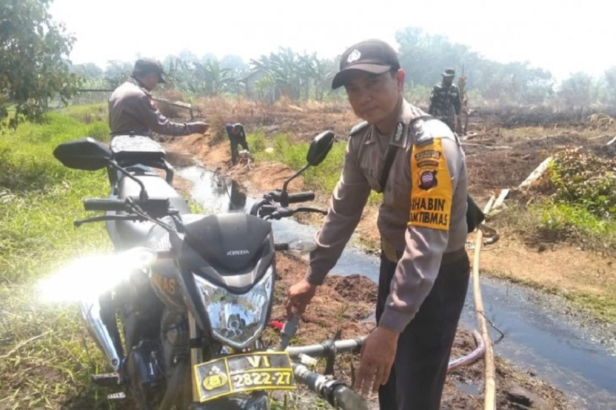 Polisi modifikasi kendaraan untuk sedot air padamkan kebakaran hutan dan lahan