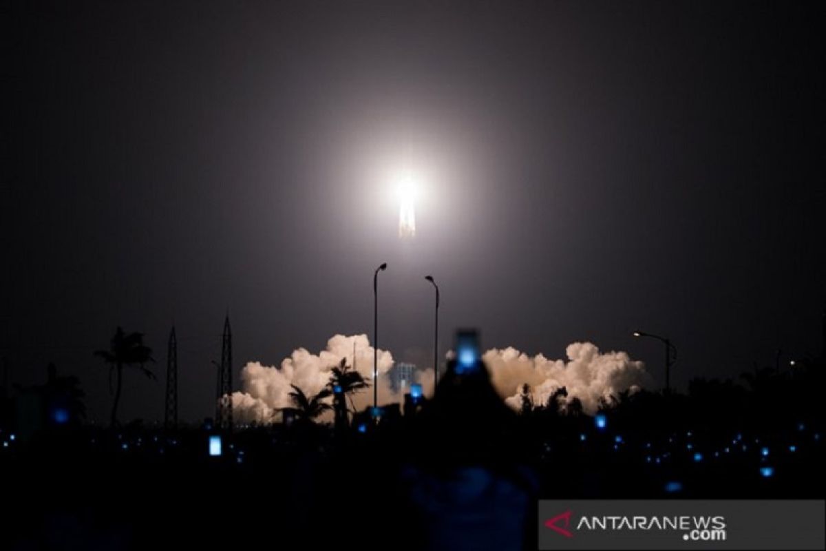 China akan luncurkan roket untuk penggunaan komersial pada Agustus