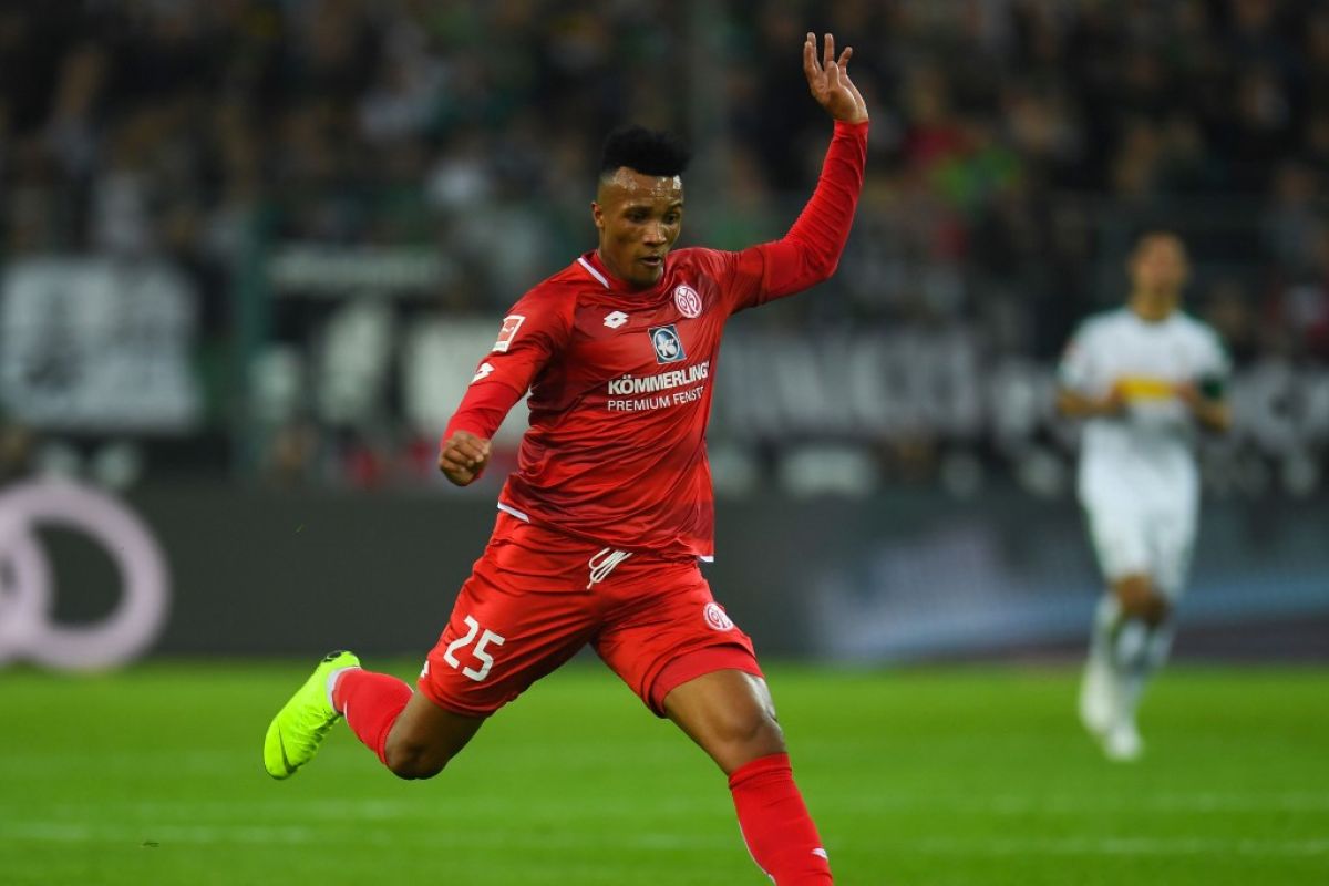 Everton rekrut Gbamin dari Mainz