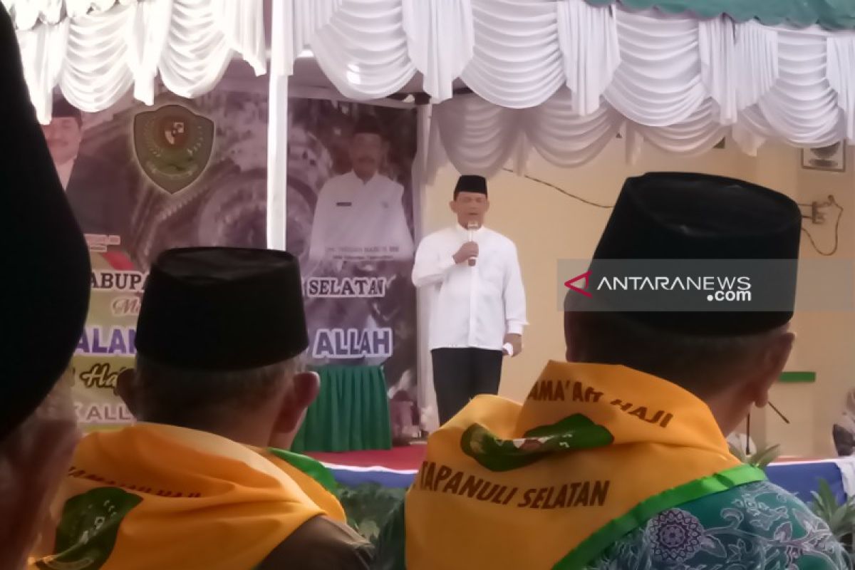 Pesan bupati kepada JCH Tapanuli Selatan: Jaga kesehatan