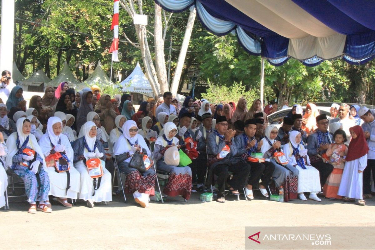 Rombongan terakhir calon jemaah haji HST diberangkatkan