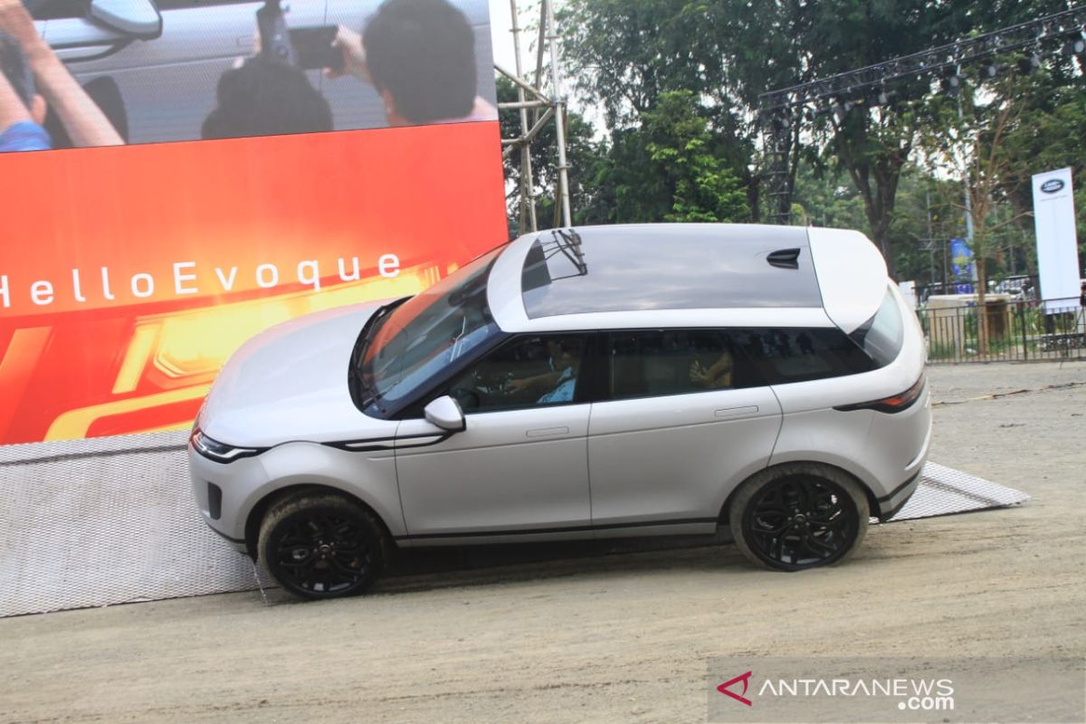 Program test drive global Land Rover hadir kembali di Jakarta