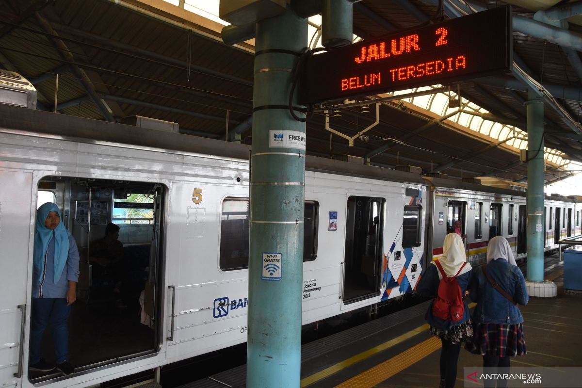 KRL akan tambah jam operasional pada malam pergantian tahun