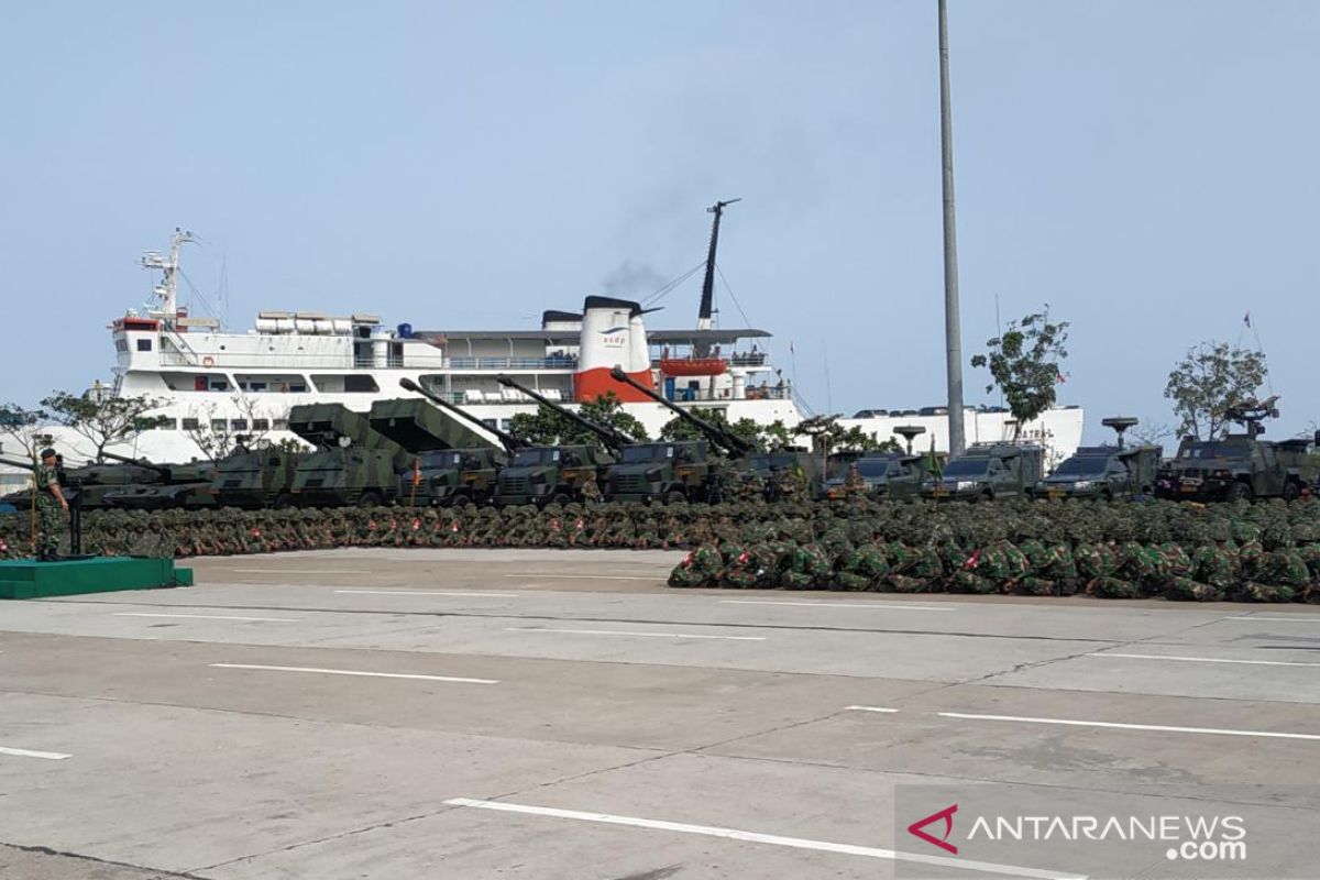 Pangkostrad lepas peserta latihan antar-Kecabangan Brigif Para Raider 17 Kostrad