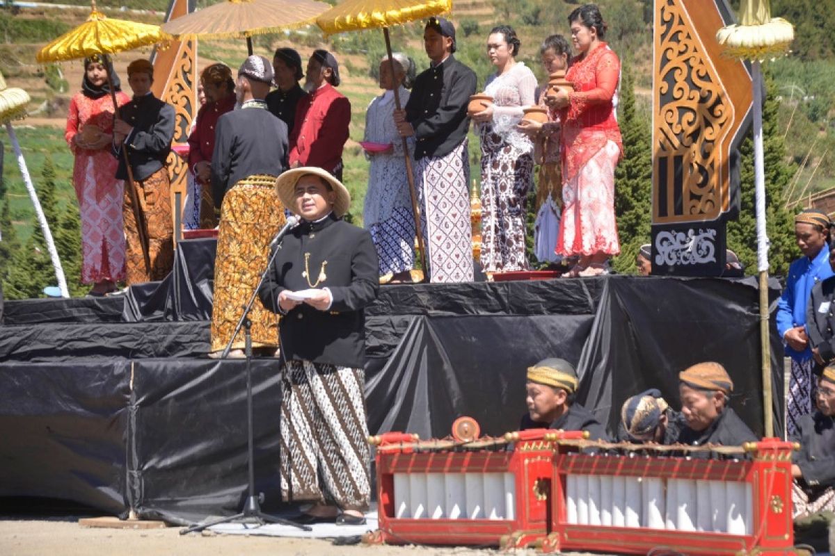 Kebersihan objek wisata harus dijaga, kata Wagub Jateng