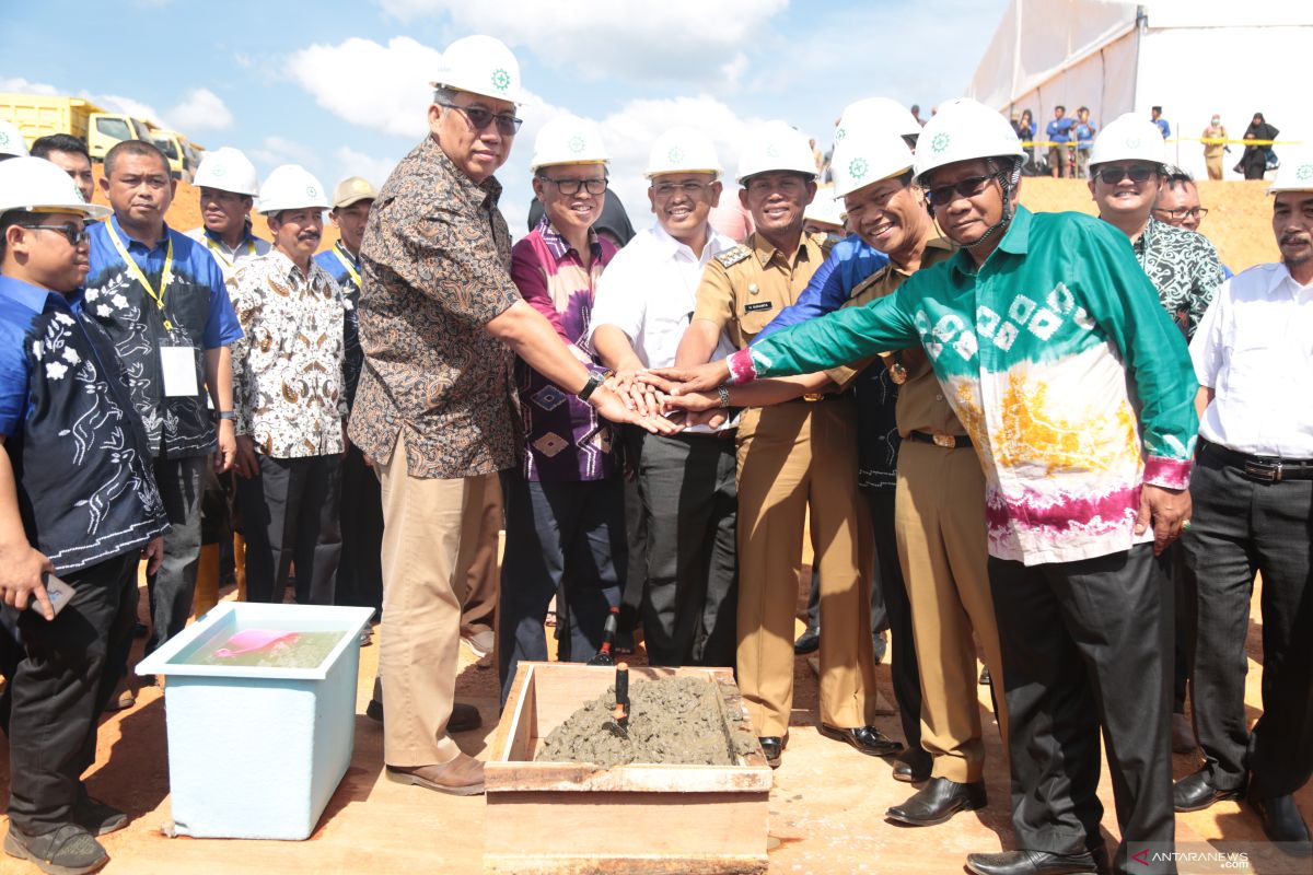 Pabrik sawit petani diminta perhatikan keberlanjutan dan lingkungan